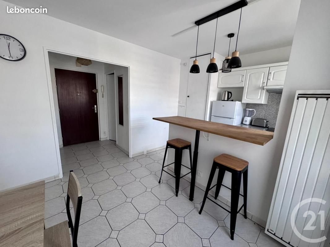 Appartement à louer, 35m², Cergy