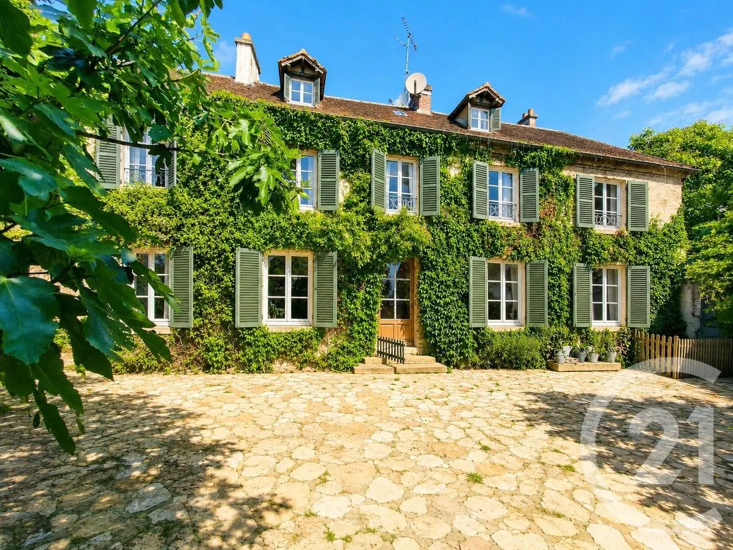Maison à vendre, 201m², Valmondois