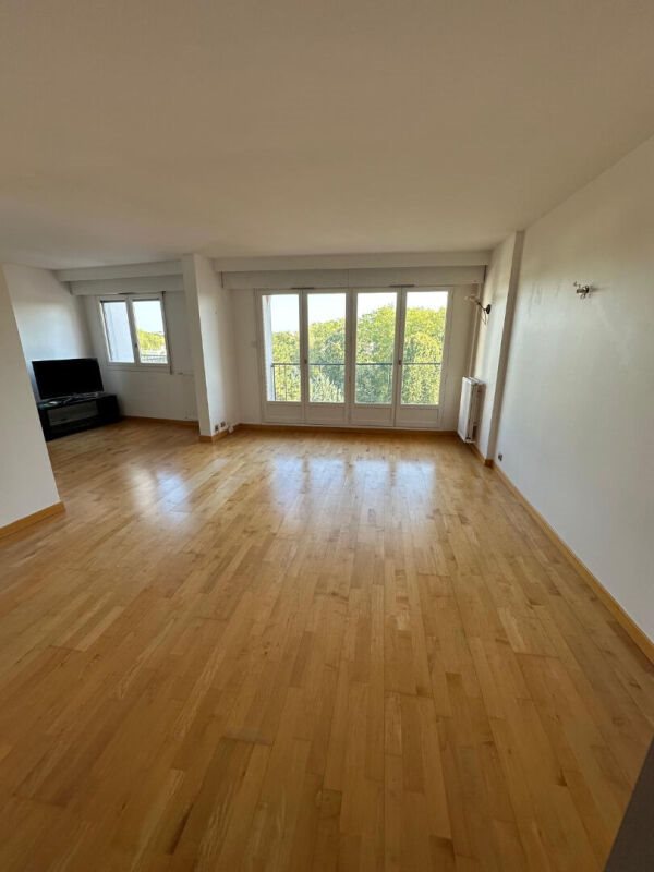 Appartement à louer, 80m², Cergy
