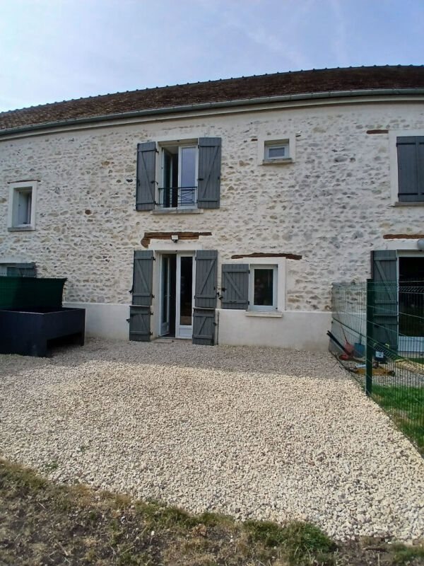 Appartement à louer, 62m², Bray-et-Lû