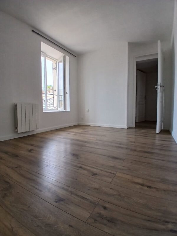 Appartement à louer, 62m², Bray-et-Lû