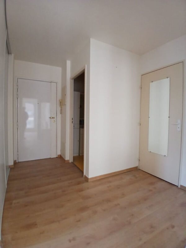 Appartement à louer, 45m², Cergy