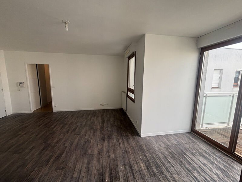 Appartement à louer, 66m², Cergy