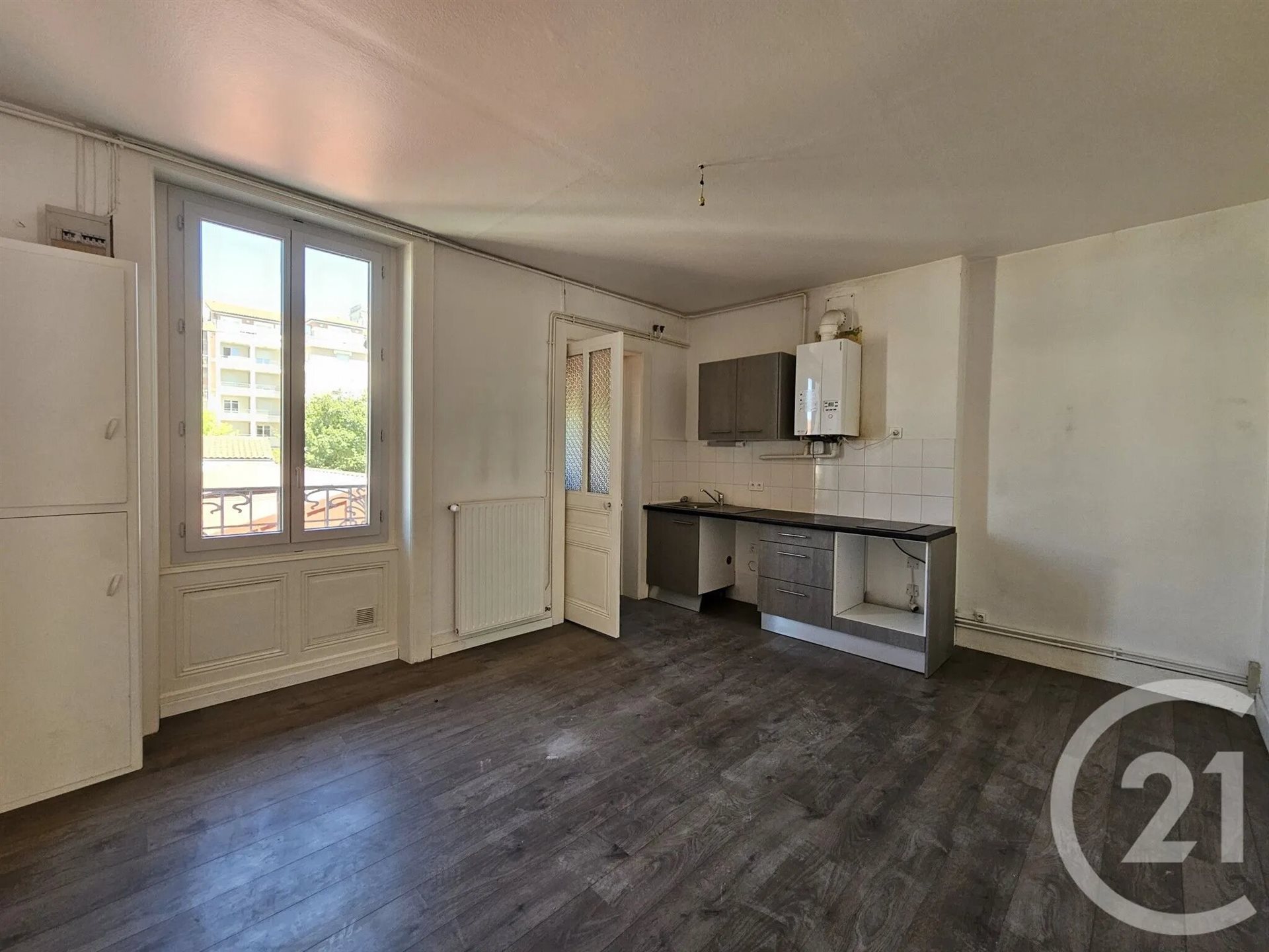 Appartement à louer, 47m², Saint-Etienne