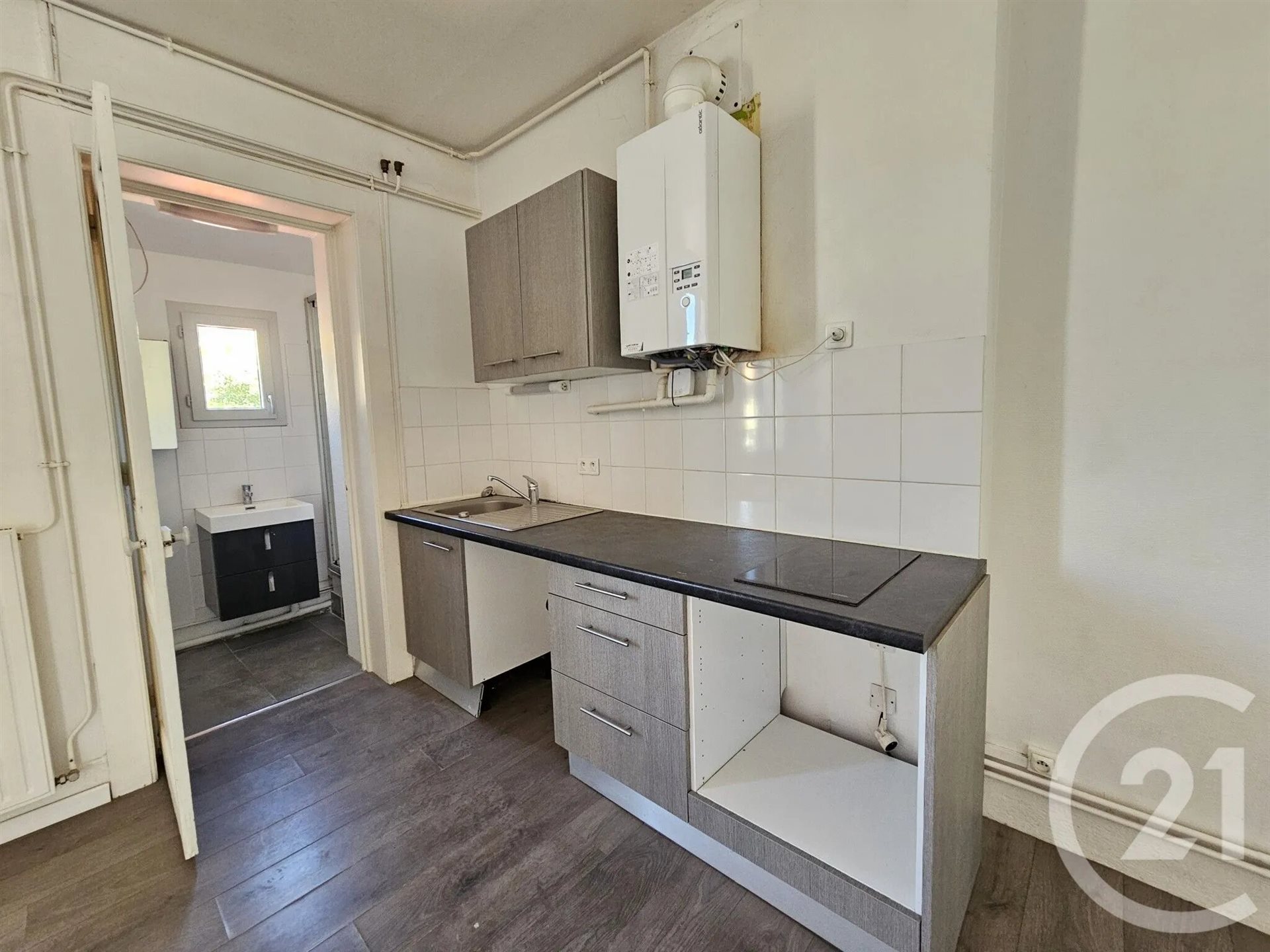 Appartement à louer, 47m², Saint-Etienne