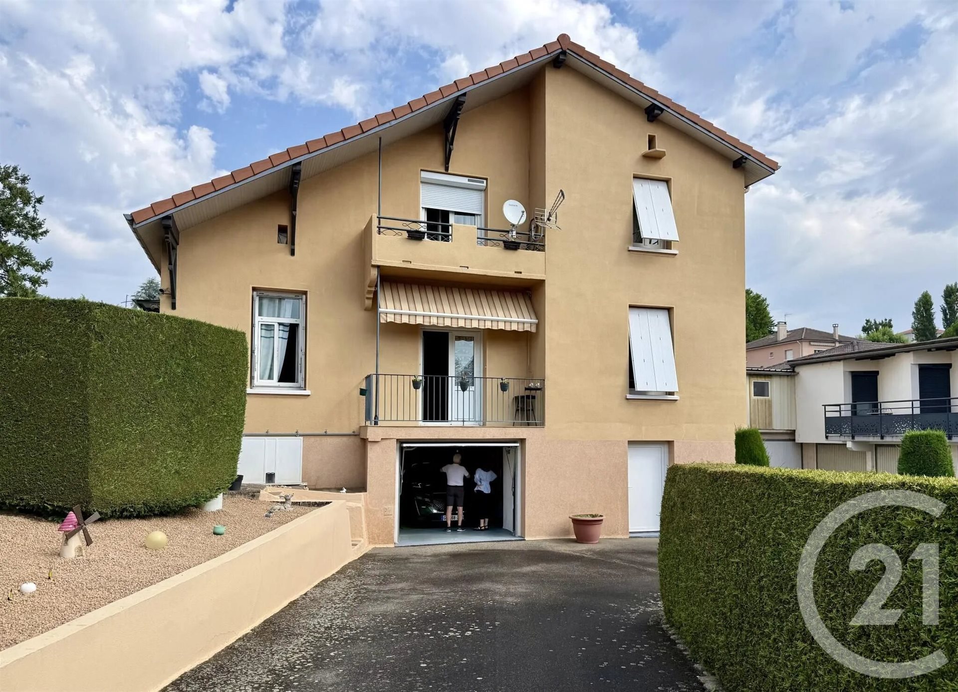 Maison à vendre, 129m², L'Etrat