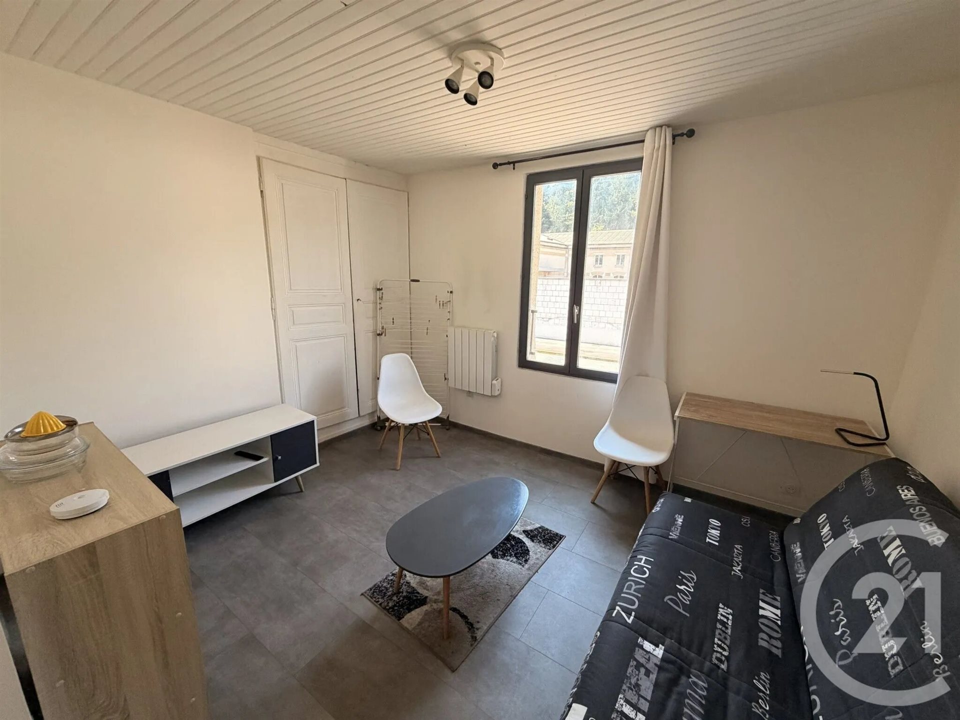 Appartement à louer, 18m², Châlons-en-Champagne