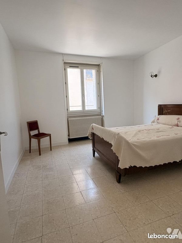 Maison à vendre, 142m², Sermaises