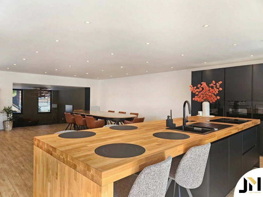 Maison à vendre, 210m², Sebourg