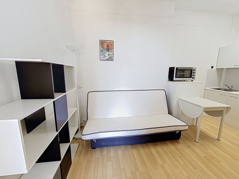 Appartement à louer, 19m², Versailles