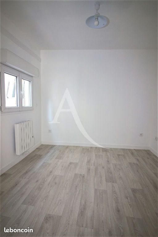 Appartement à louer, 50m², Suresnes