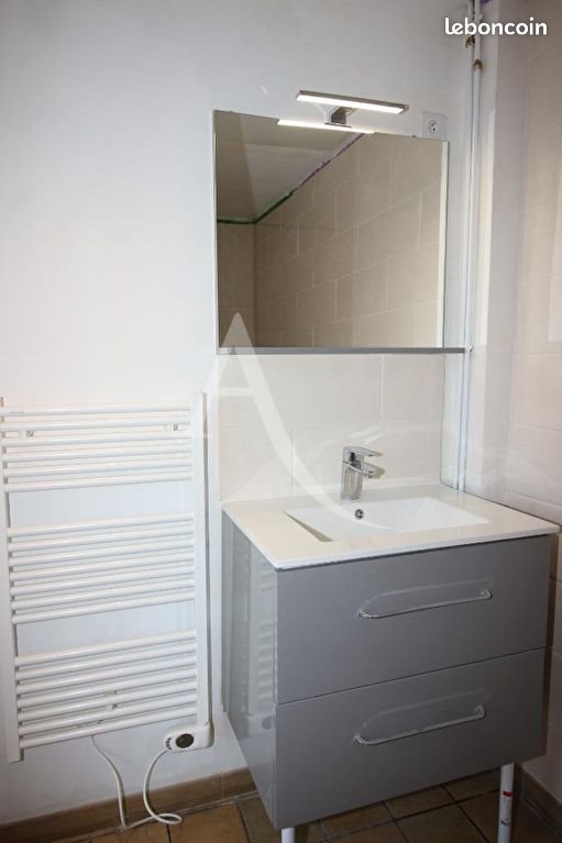 Appartement à louer, 50m², Suresnes