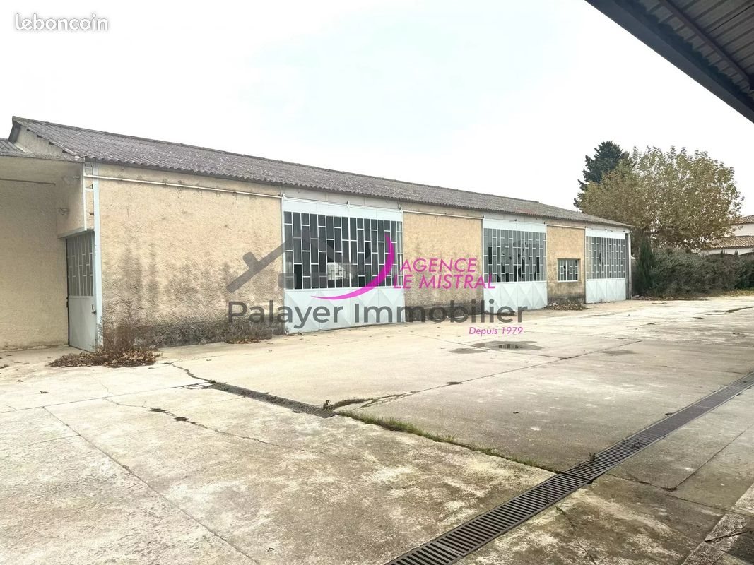 Appartement à vendre, 100m², Pernes-les-Fontaines
