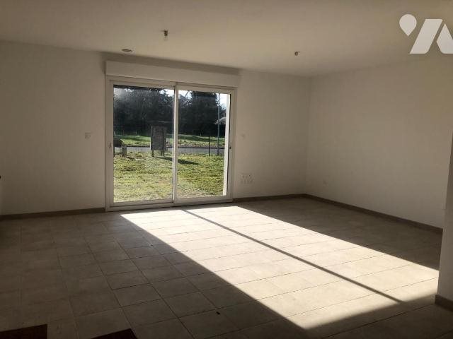 Maison à vendre, 87m², Lusignan