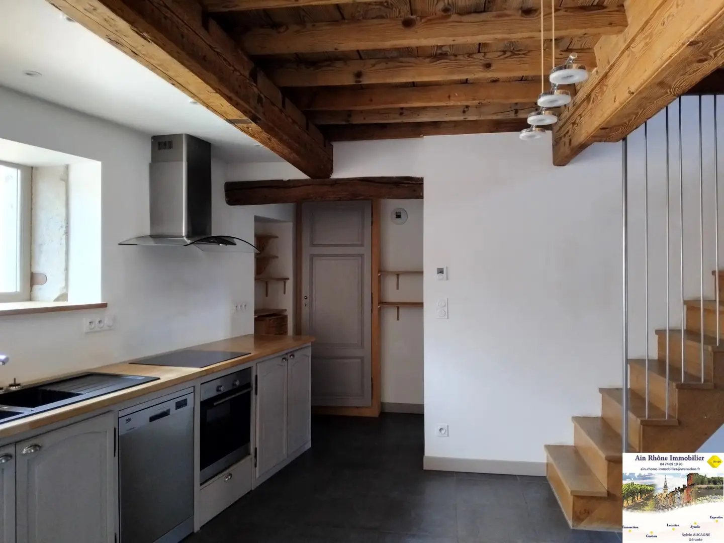 Maison à louer, 130m², Denicé