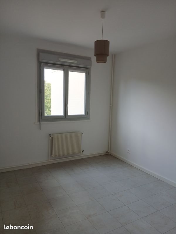 Appartement à louer, 68m², Belleville