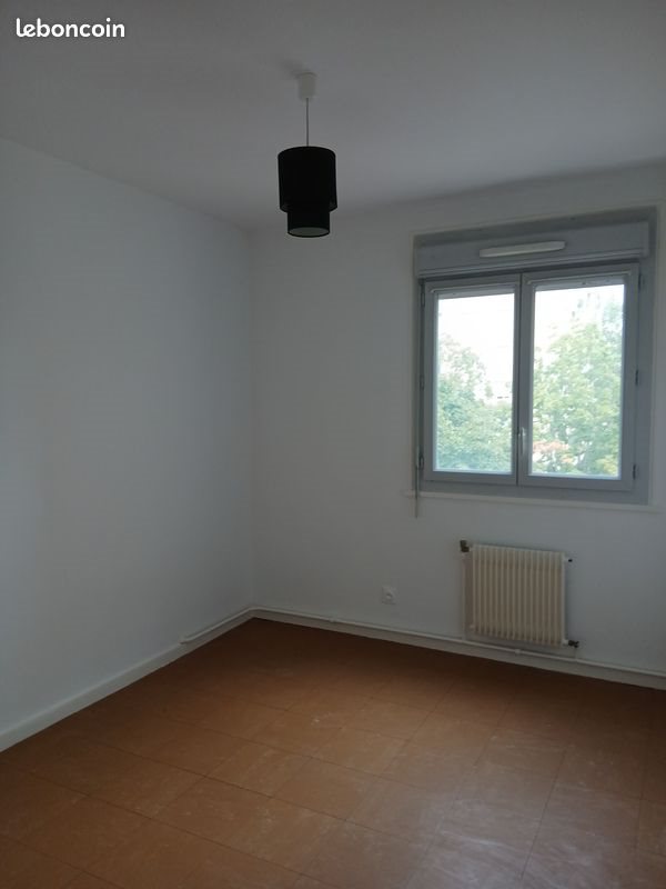 Appartement à louer, 68m², Belleville