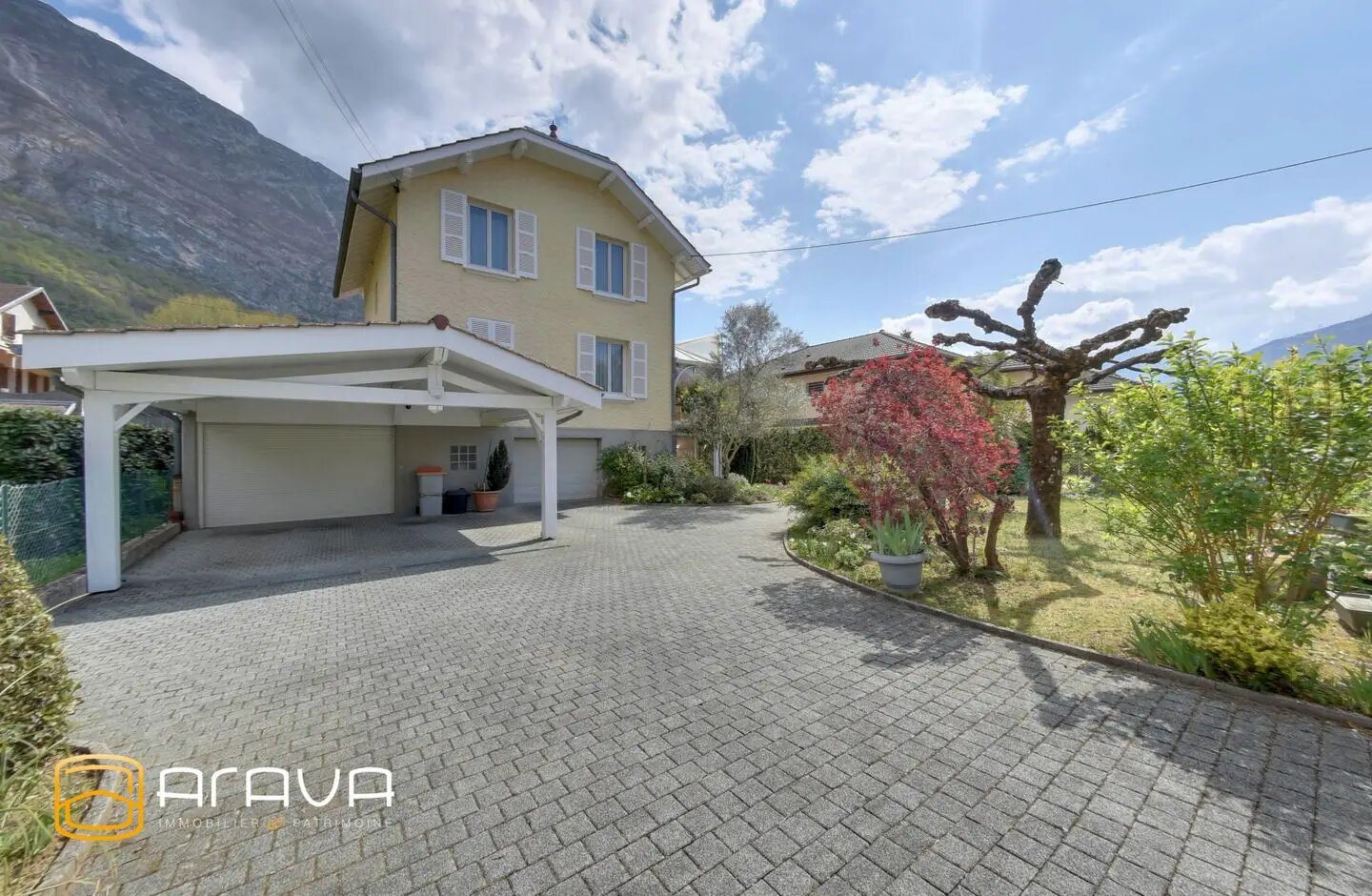 Maison à vendre, 251m², Saint-Egrève