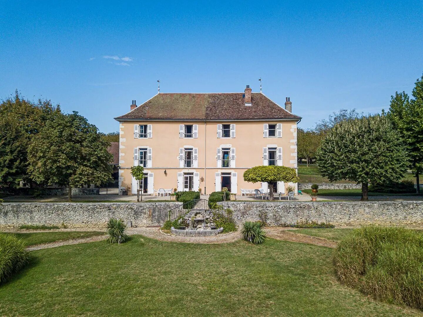 Maison à vendre, 582m², L'Albenc