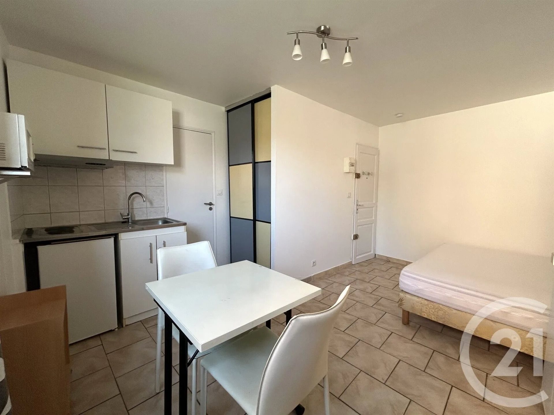 Appartement à louer, 17m², Grenoble