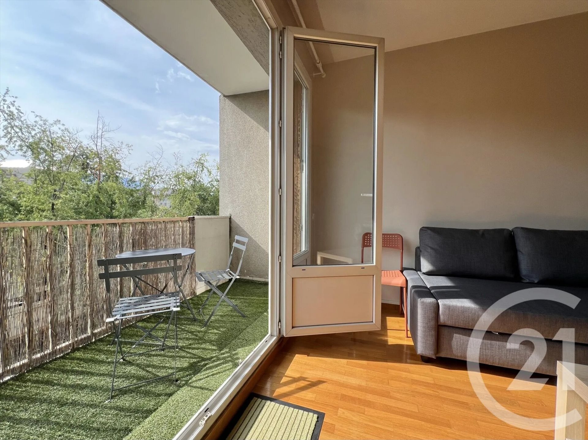 Appartement à louer, 84m², Grenoble