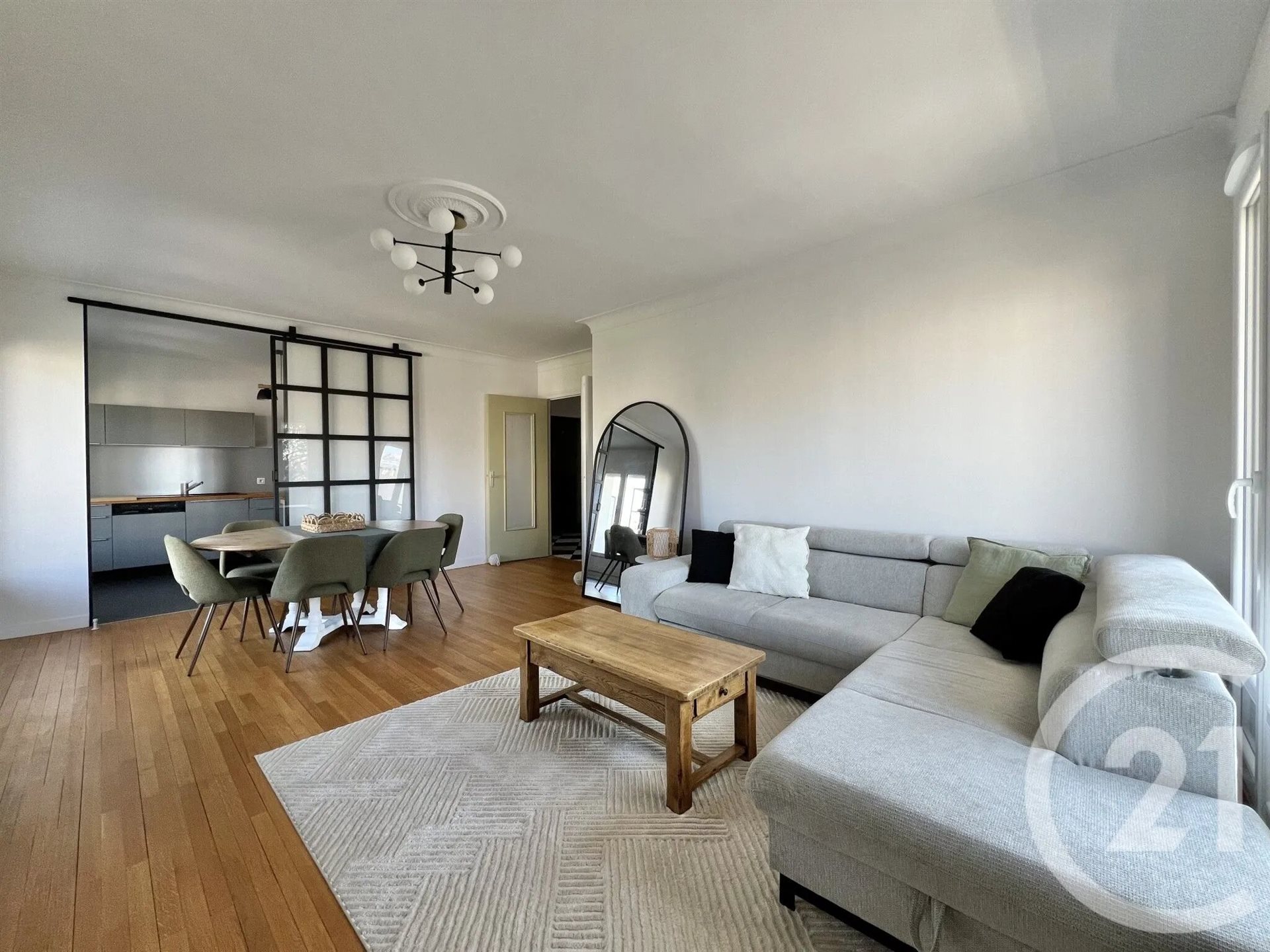 Appartement à louer, 84m², Grenoble