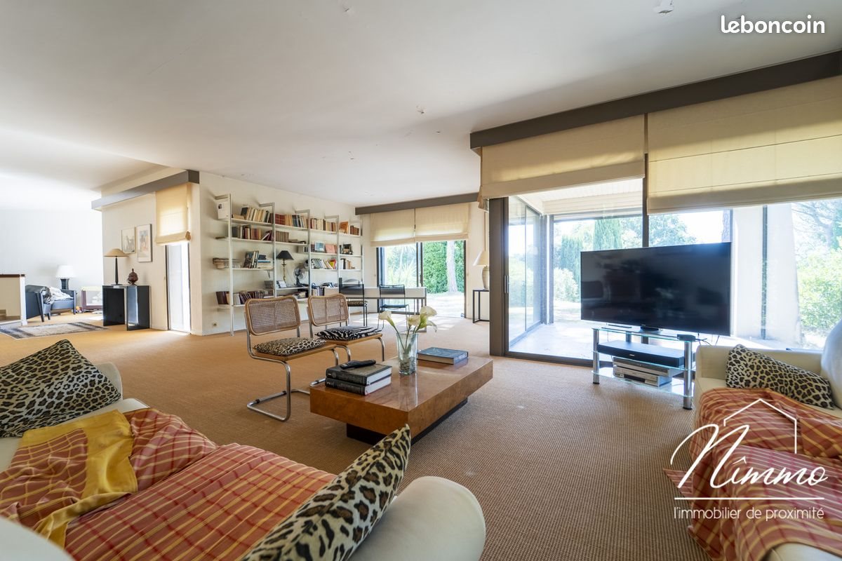 Maison à vendre, 250m², Nîmes