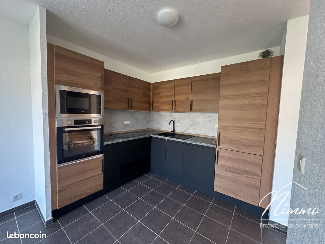Maison à vendre, 80m², Nîmes