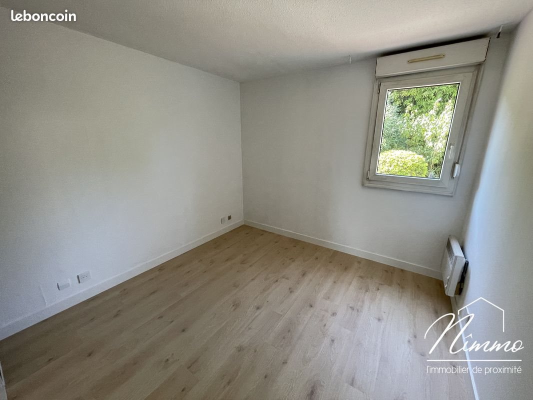 Appartement à louer, 49m², Nîmes