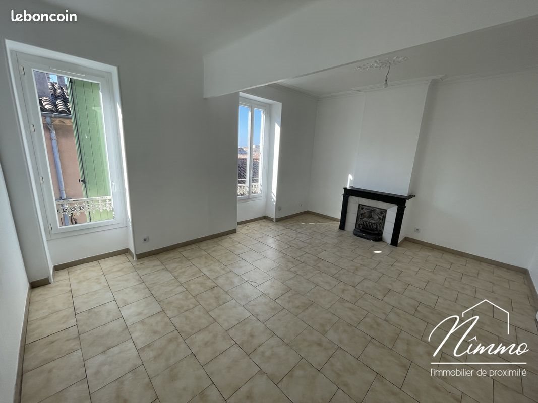 Appartement à louer, 63m², Nîmes