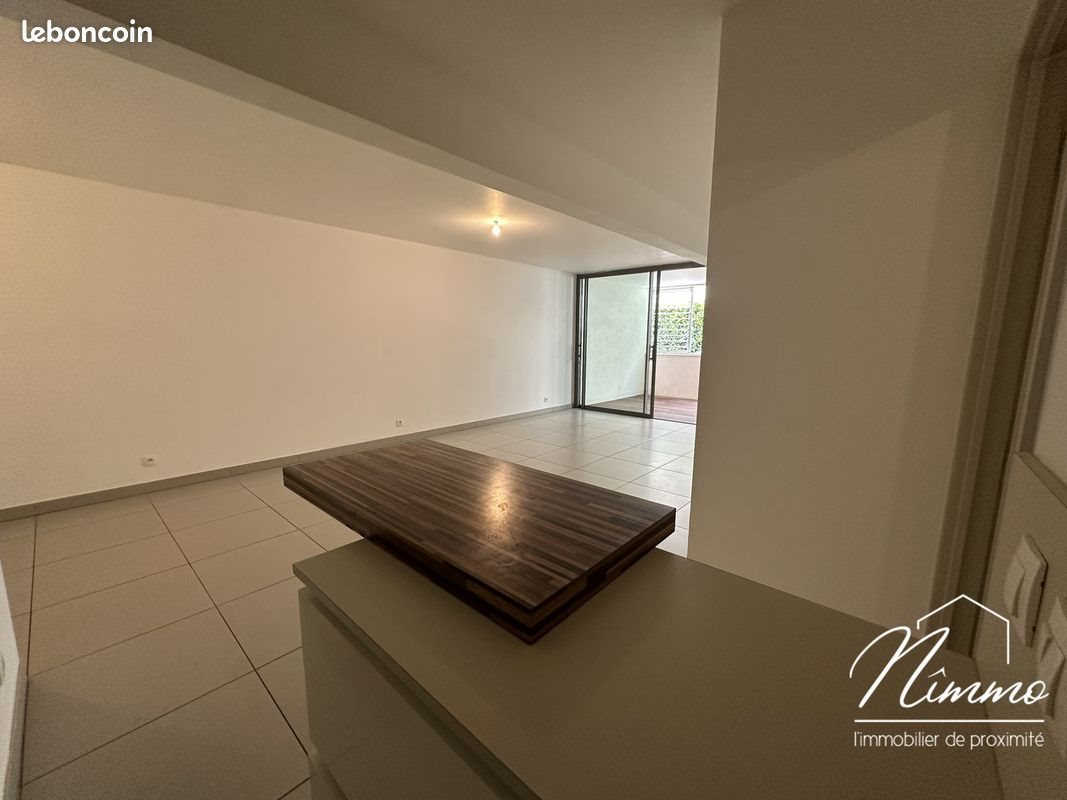 Appartement à vendre, 79m², Nîmes