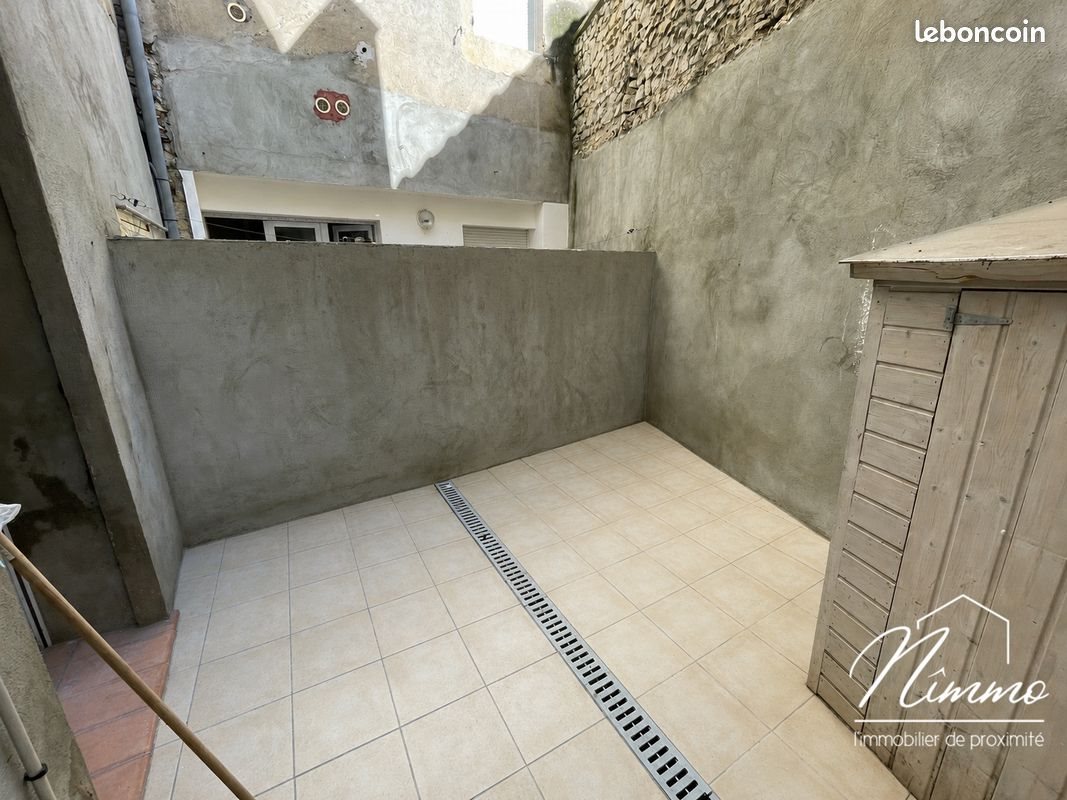 Appartement à louer, 40m², Nîmes
