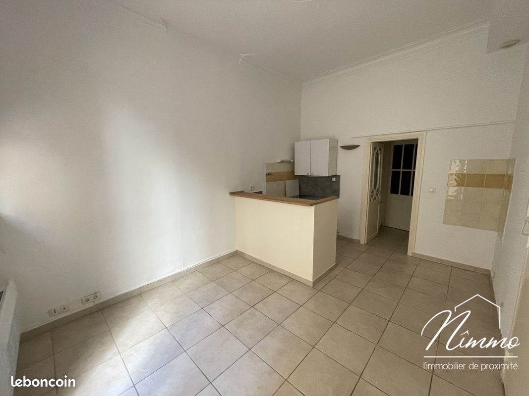 Appartement à louer, 40m², Nîmes