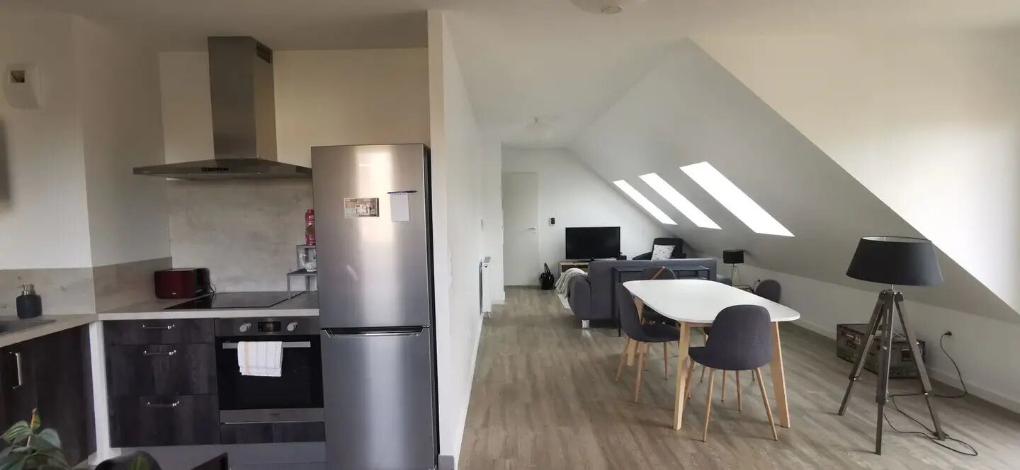 Appartement à louer, 59m², Dury