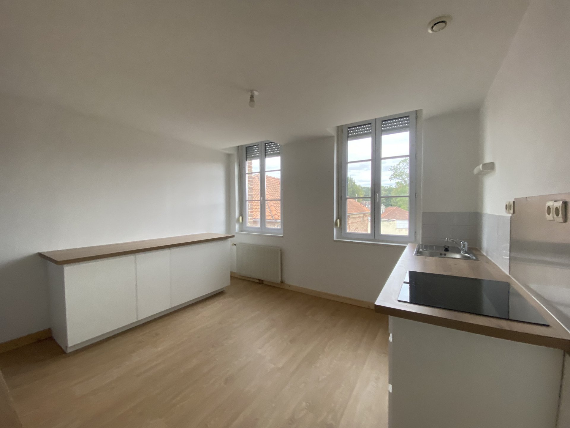Appartement à louer, 76m², Molliens-Dreuil