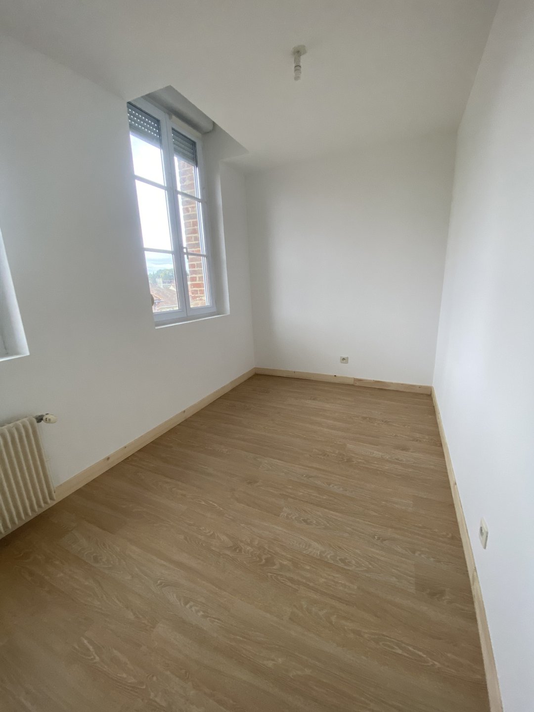Appartement à louer, 76m², Molliens-Dreuil