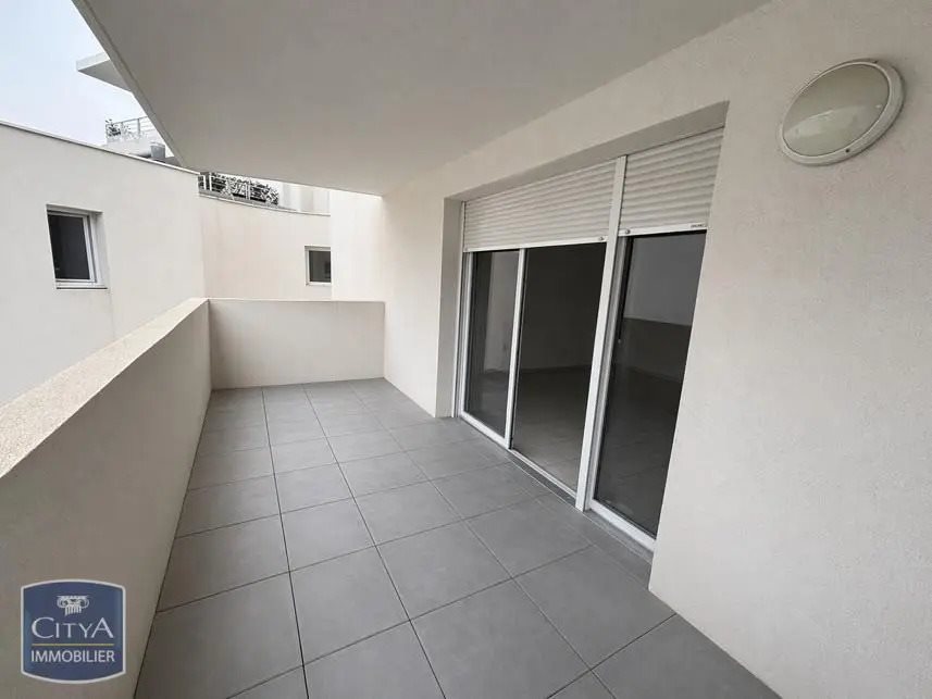 Appartement à louer, 30m², Nîmes