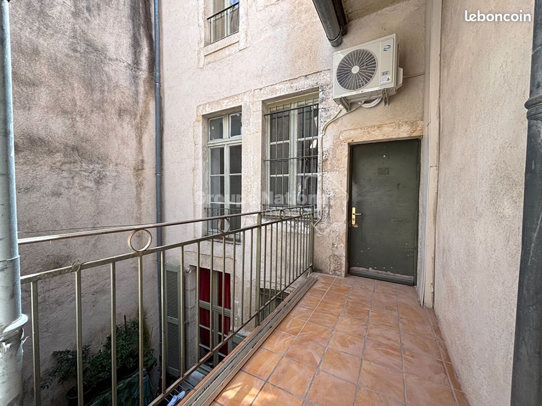 Appartement à louer, 31m², Nîmes