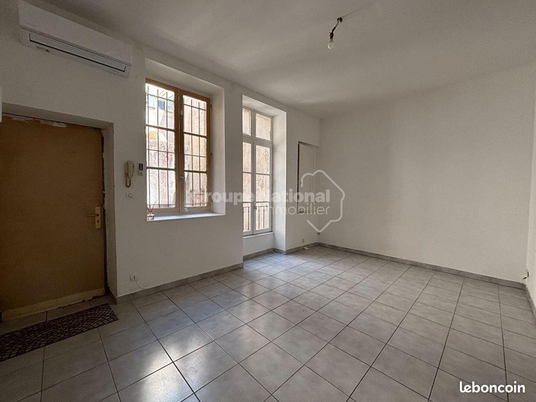 Appartement à louer, 31m², Nîmes