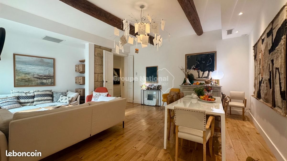 Maison à vendre, 189m², Nîmes