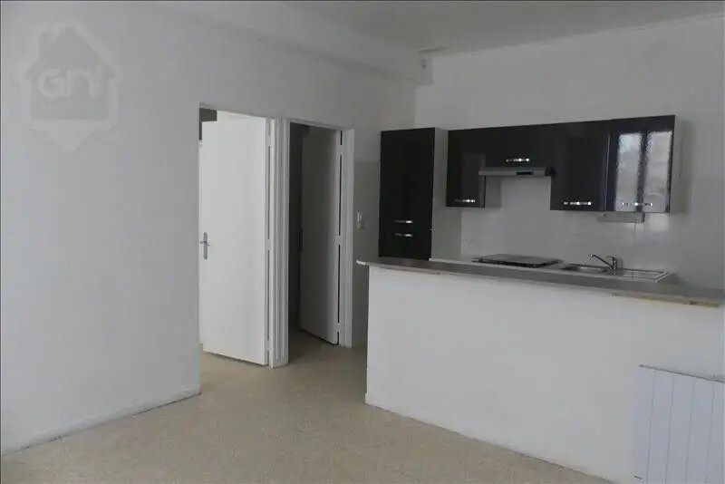 Appartement à louer, 32m², Nîmes