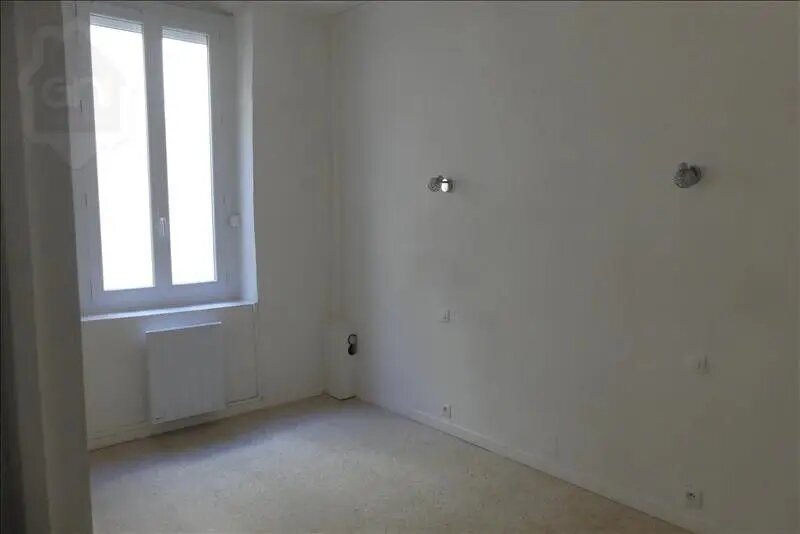 Appartement à louer, 32m², Nîmes