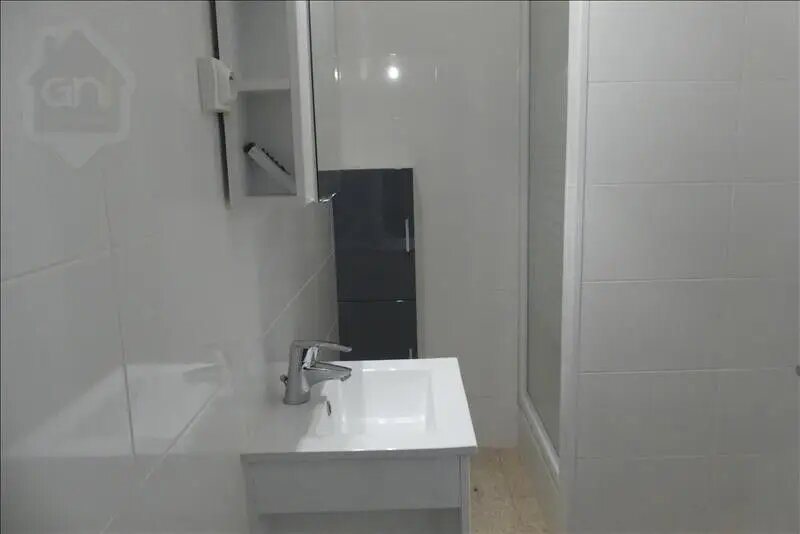 Appartement à louer, 32m², Nîmes