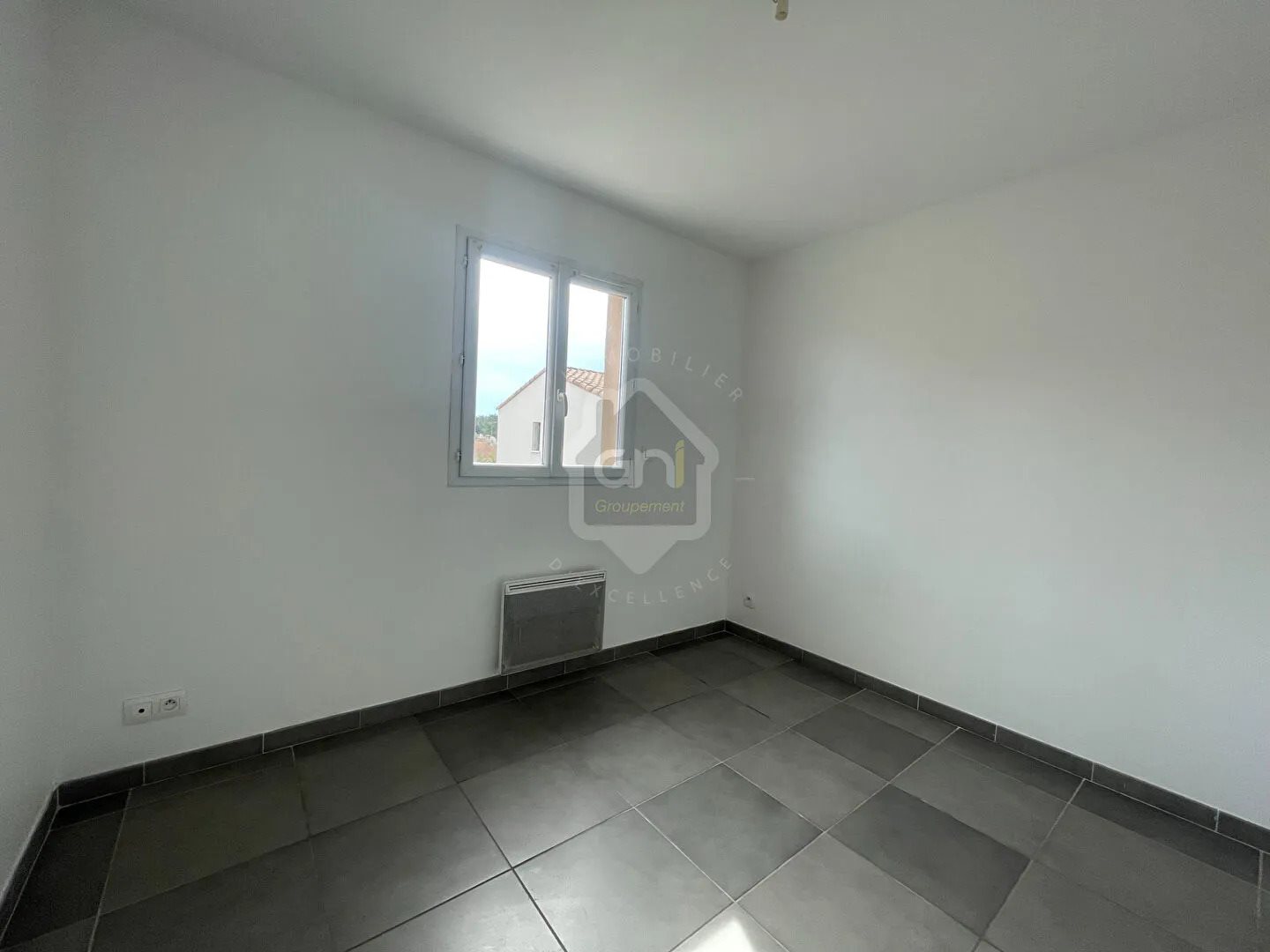 Maison à louer, 74m², Manduel