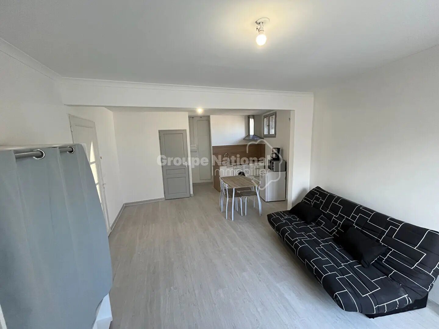 Appartement à louer, 26m², Nîmes