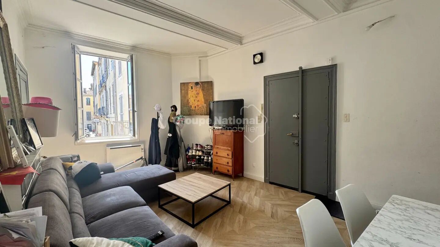 Appartement à louer, 50m², Nîmes