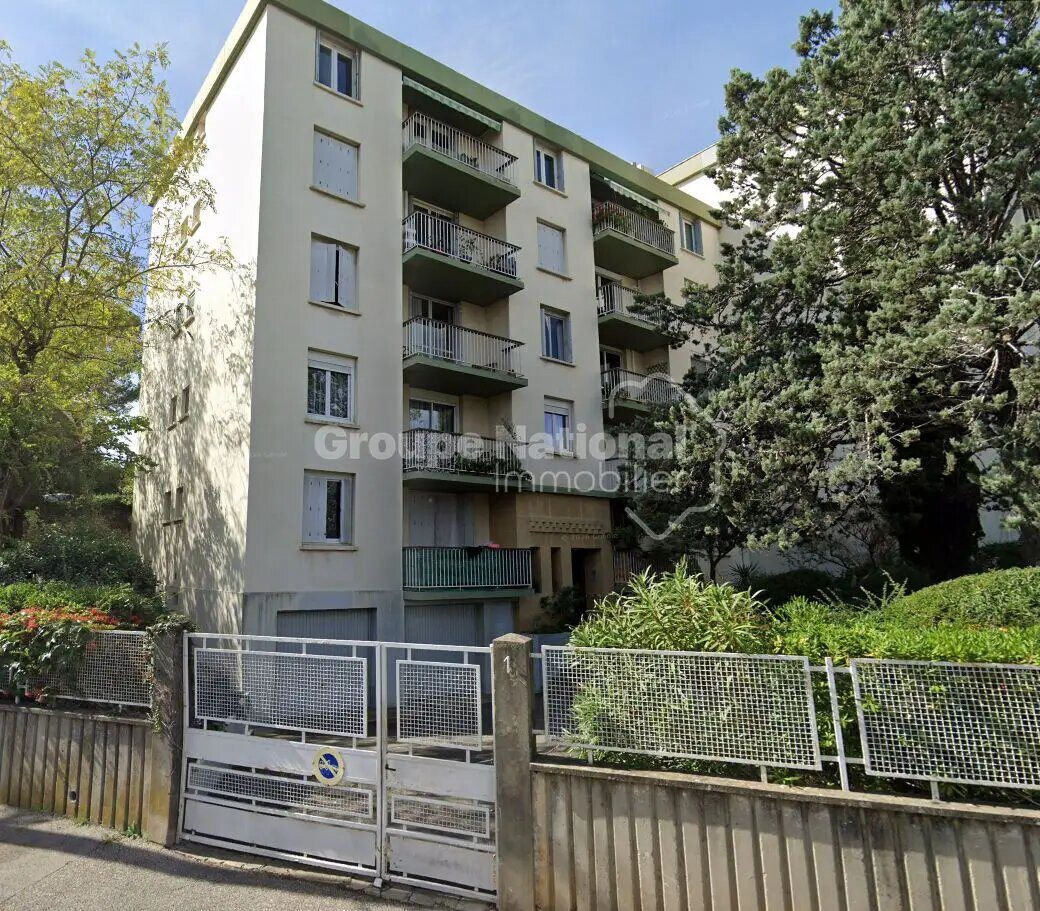 Appartement à louer, 20m², Nîmes
