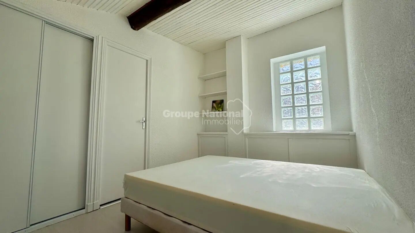 Appartement à louer, 31m², Nîmes