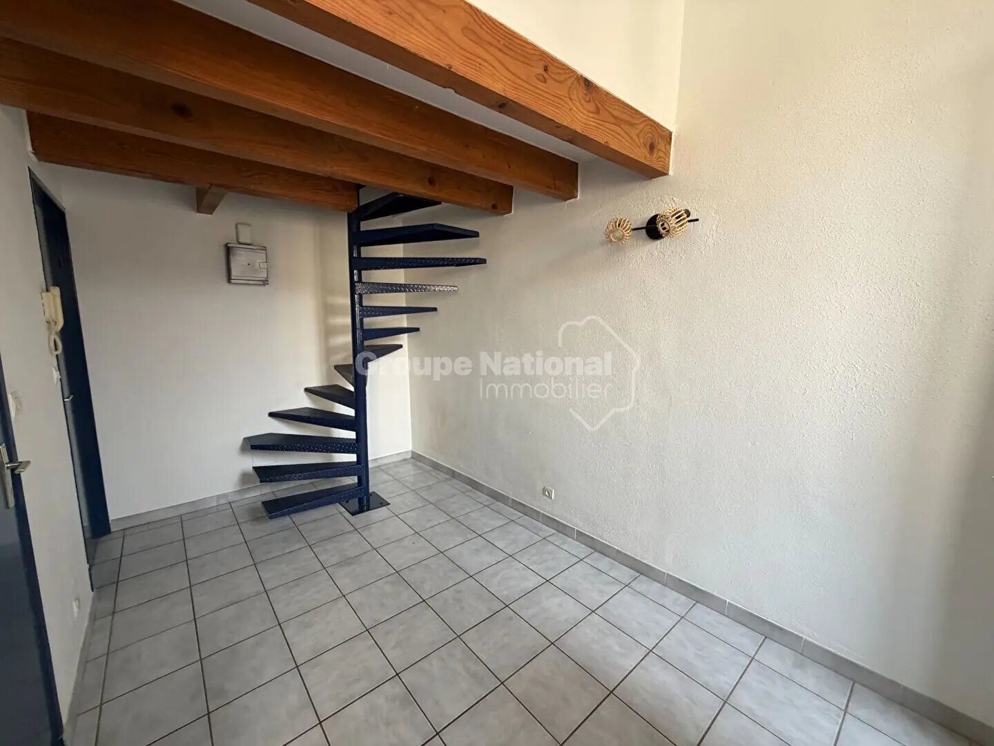 Appartement à louer, 22m², Nîmes