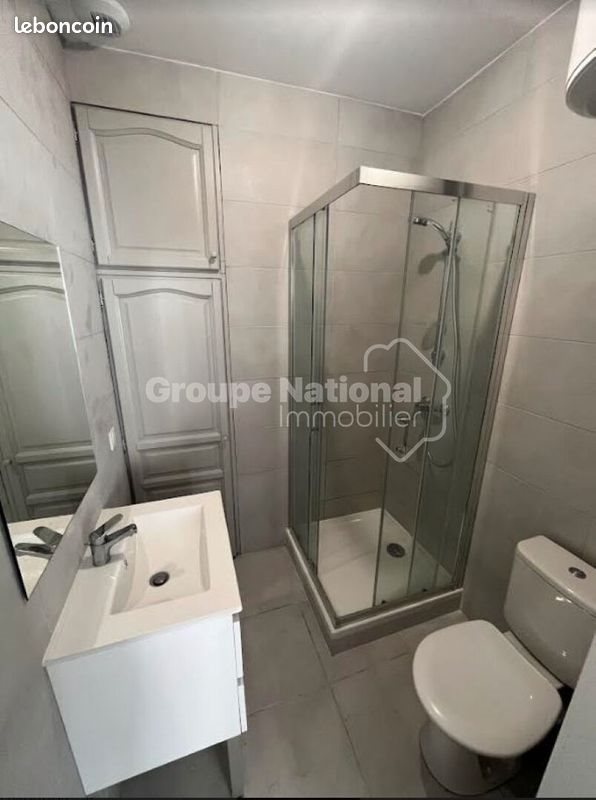 Appartement à louer, 25m², Nîmes